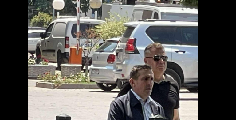 Kryeprokurori i Prishtinës del në vendin e ngjarjes pas kërcënimit me bombë