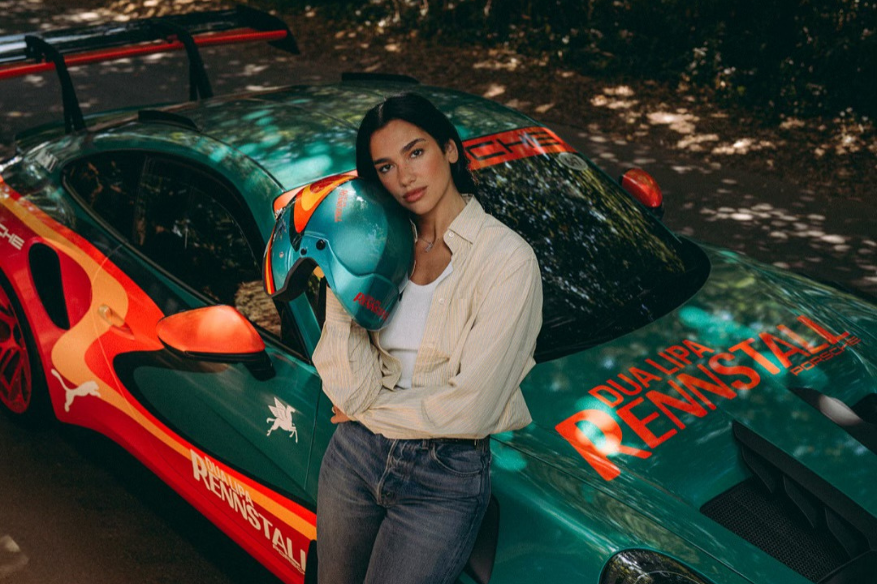 Vetura unike e Porsche e dizajnuar nga Dua Lipa del në ankand, ja ku do të shkojnë të ardhurat
