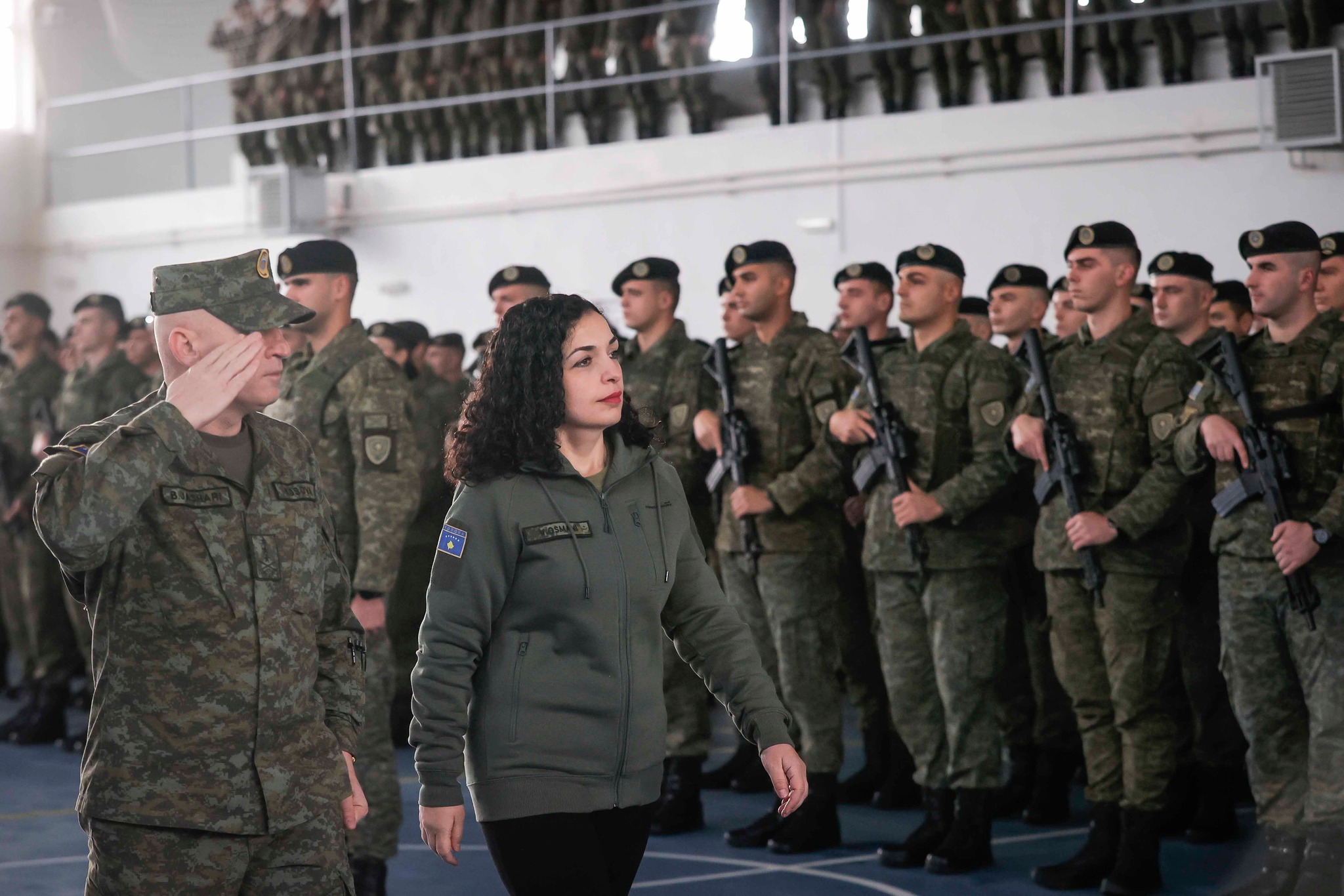 Presidenca merr pjesë në varrimin e mërgimtarit që u mbyt në Ujman, falënderojnë FSK’në dhe KFOR’in, s’flasin për atë që bëri VV dje