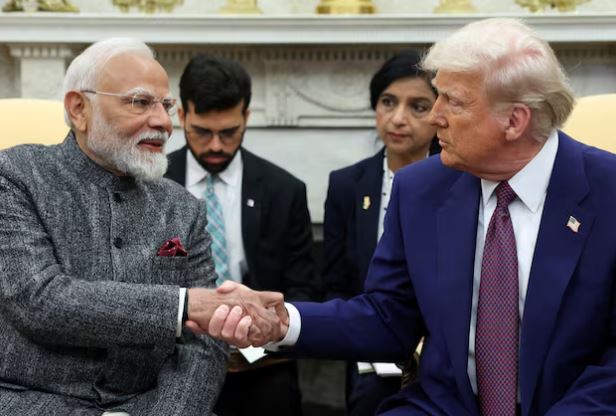 Trump njofton se SHBA do t’i vendos tarifë prej 25 % Indisë