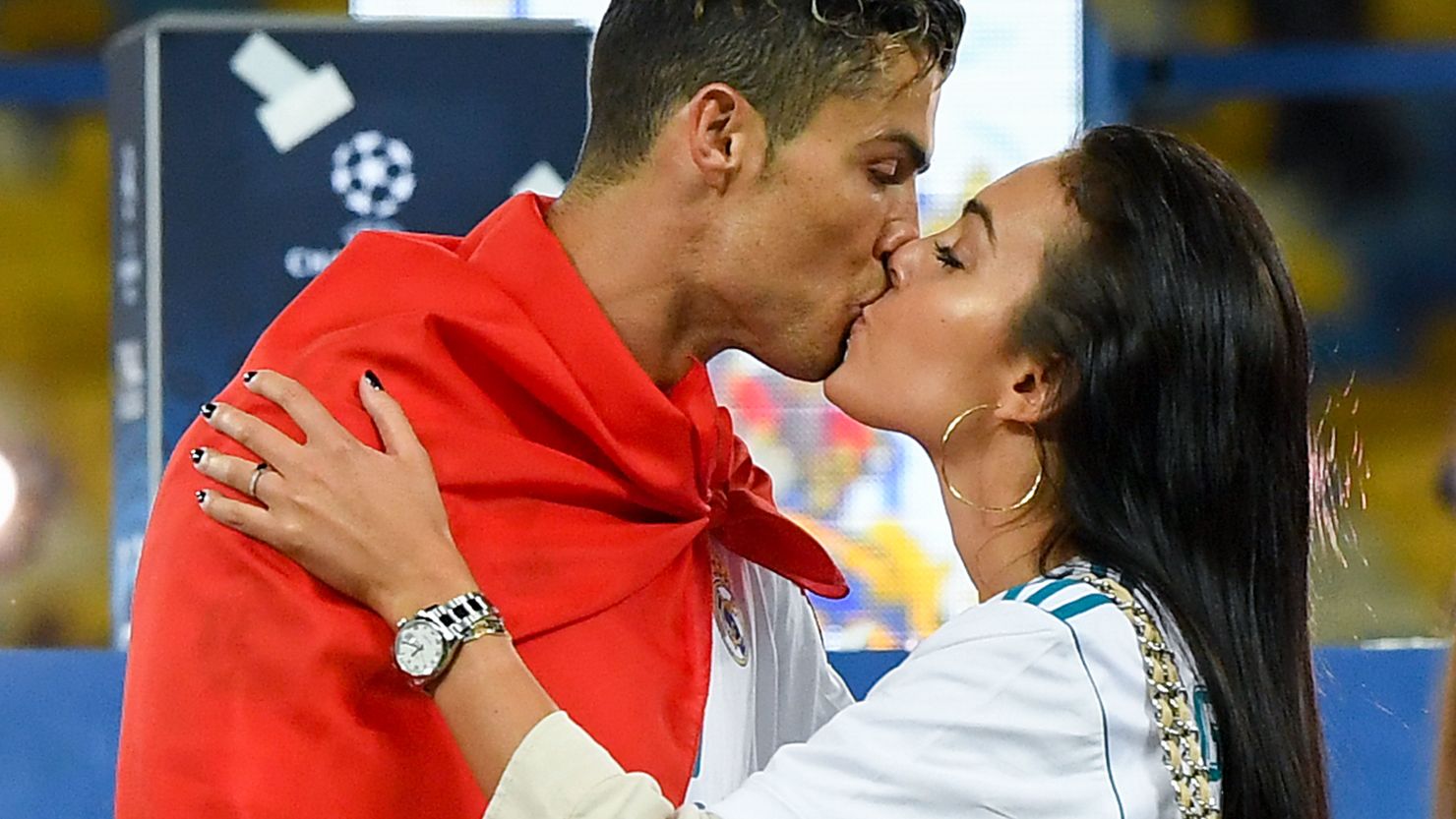 Ronaldo thuhet se nënshkroi një kontratë paramartesore në vlerë 97 mijë euro me partneren Georgina Rodriguez