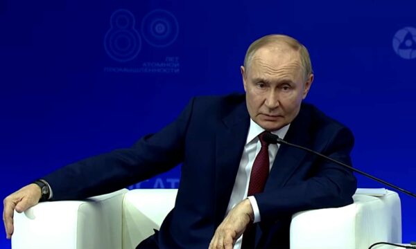 Putin thotë se takimi në Alaska ka qenë shumë i mirë: Me Trump’in po shohim dritë në fund të tunelit