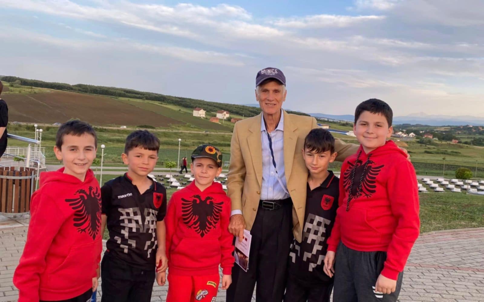 Mbahet ngjarja “Uniformat e Lirisë për krerët e UÇK-së që po përballen me padrejtësi në Hagë”