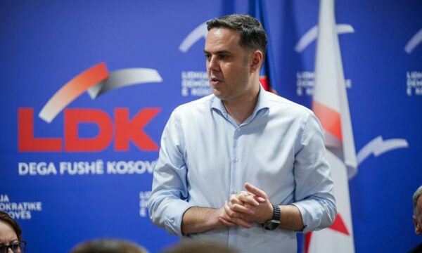 Abdixhiku: Aktgjykimi i Kushtetueses, fitore e madhe për vendin, mosrespektimi s’është opsion, s’do të lejojmë përbuzjen e shtetit