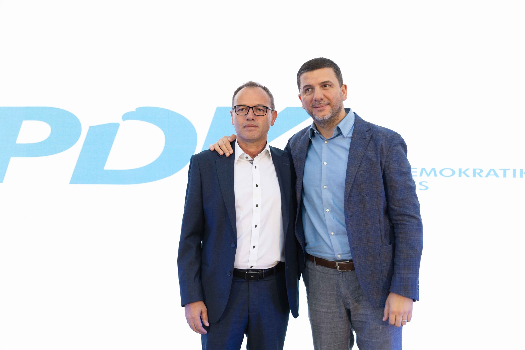 Memli Krasniqi për kandidatin e PDK në Malishevë: Personalitet me vlera, i gatshëm të udhëheq me ndershmëri dhe përkushtim