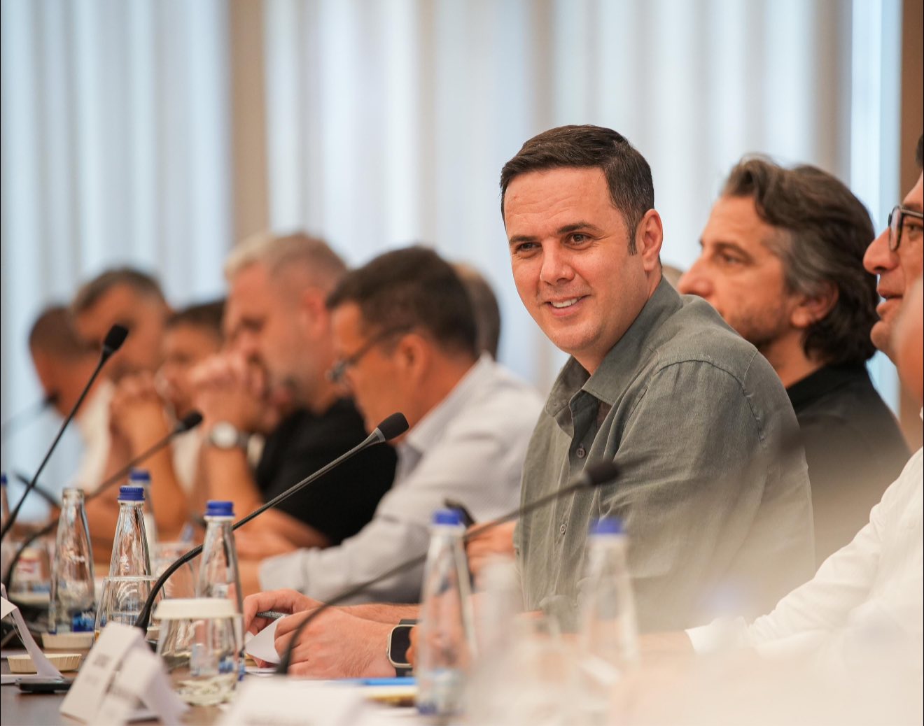 LDK mban punëtori përgatitore për zgjedhjet, Abdixhiku: 12 tetori, koha të zgjedhim zhvillimin mbi propagandën
