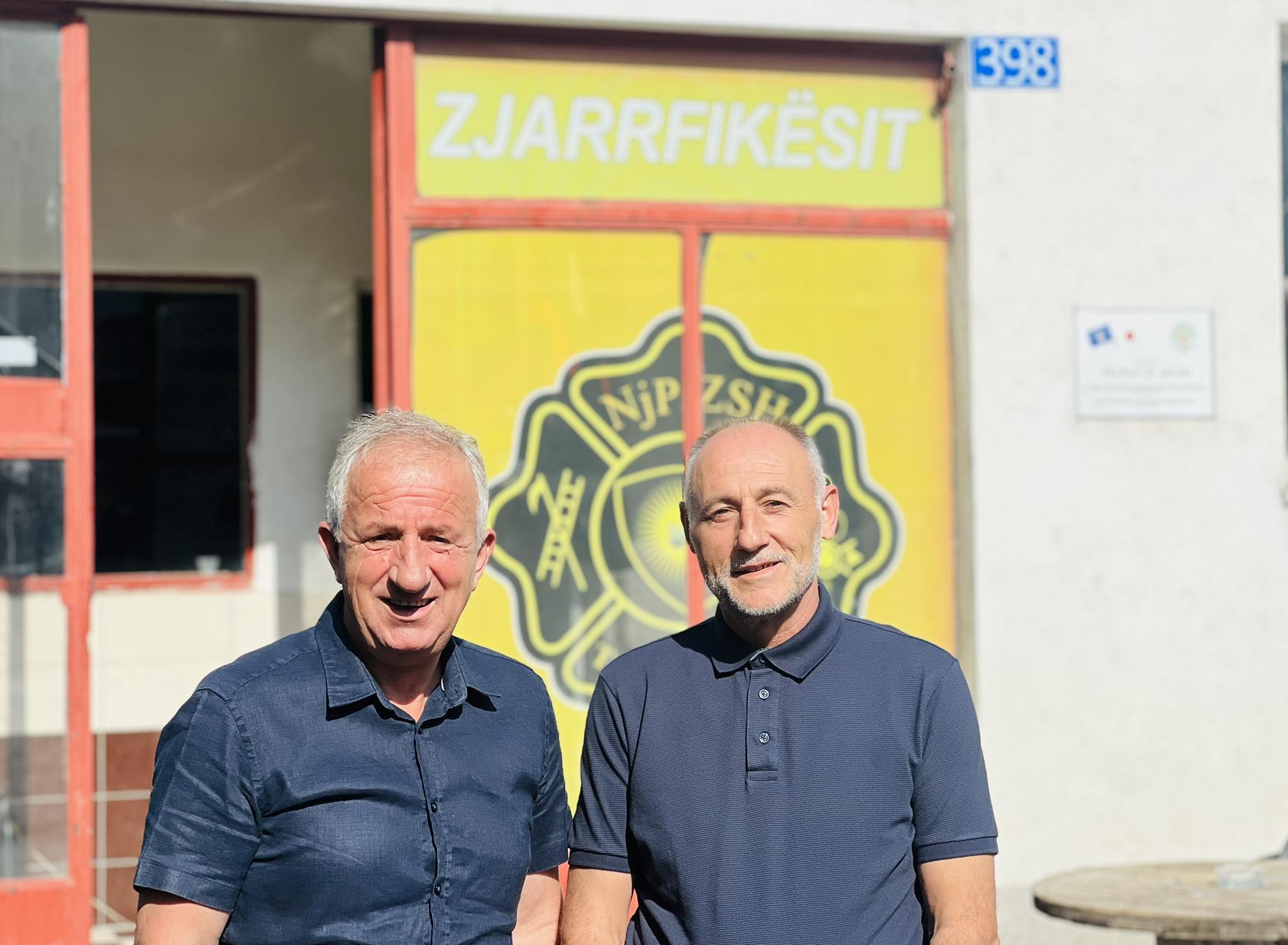 Bali Muharremaj kandidon për asamblist drejtorin me aktakuzë: Akuzohet se hartoi raporte fiktive për përfundimin e rrugës, dëmtoi komunën me 13 mijë euro