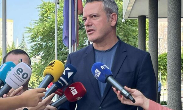 Gashi: Shihet qartë që Vetëvendosje ka një plan bllokimi institucional në Kosovë