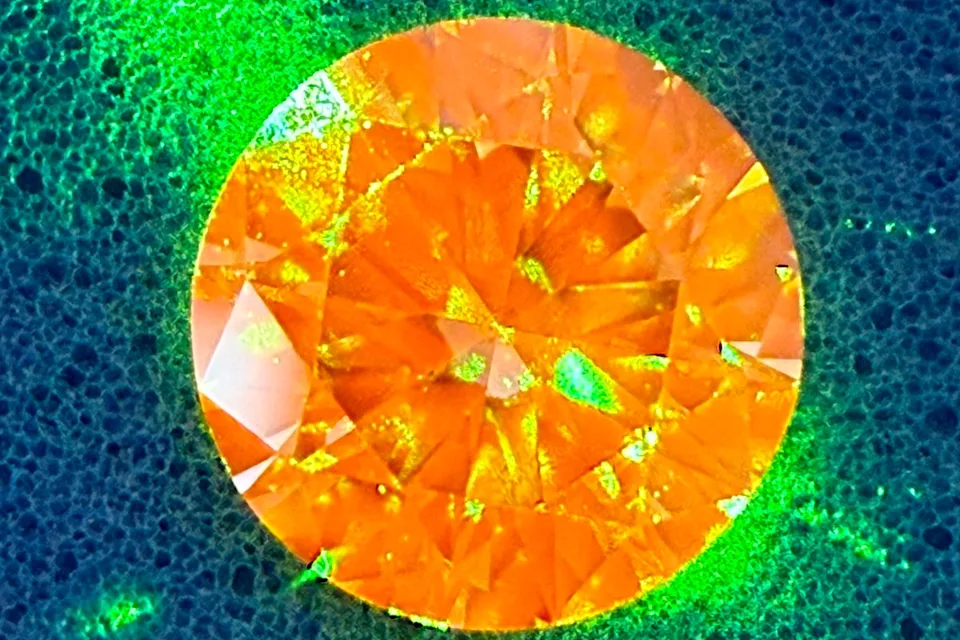 Teknologji e avancuar, si po përdoren diamantet për të identifikuar përhapjen e kancerit?