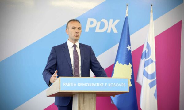 Mustafa: Kurti e kapi edhe ATK’në, lufta ndaj bizneseve kaloi në nivel tjetër