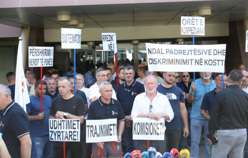 Punëtorët e KOSTT-it protestojnë sërish