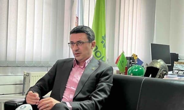 Kryeshefi i Termokosit u drejtohet qytetarëve me një letër, ja çka shkruan aty