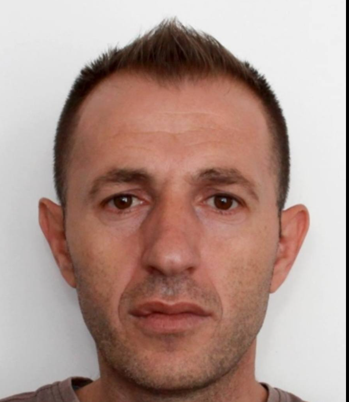 Policia shpall në kërkim Driton Sokolin, dyshohet për tri vepra penale