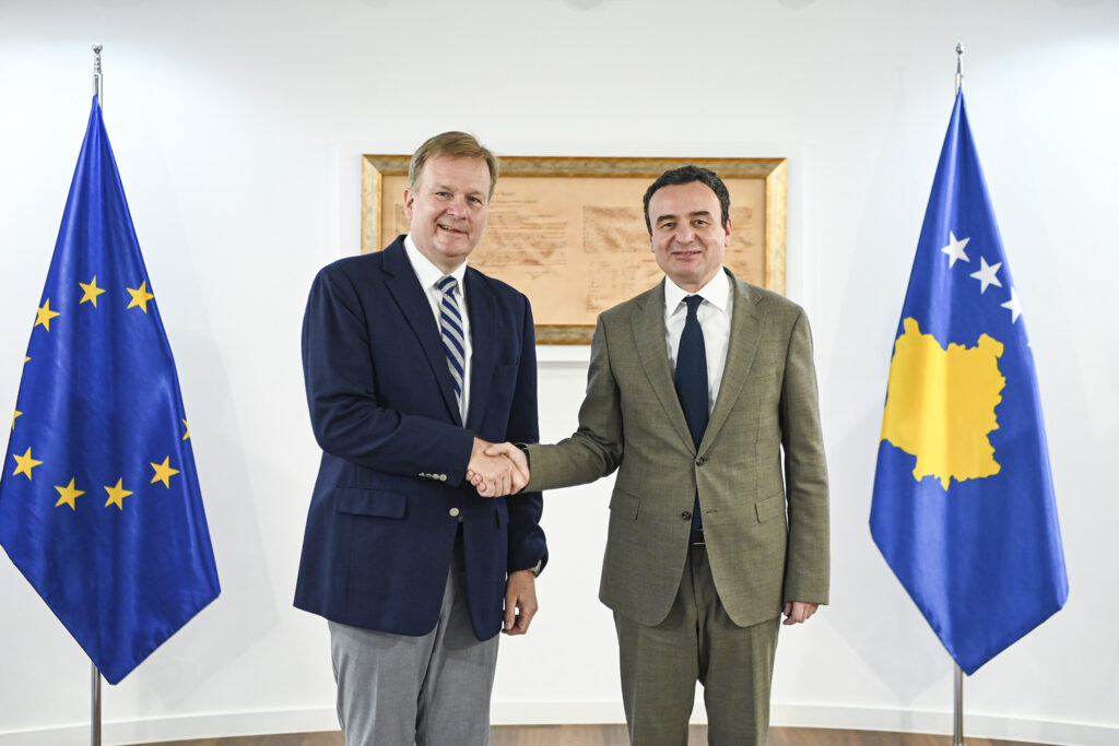 “Zbatim urgjent i Marrëveshjes së Ohrit” – çka u tha dje në vizitën e emisarit Sorensen në Kosovë