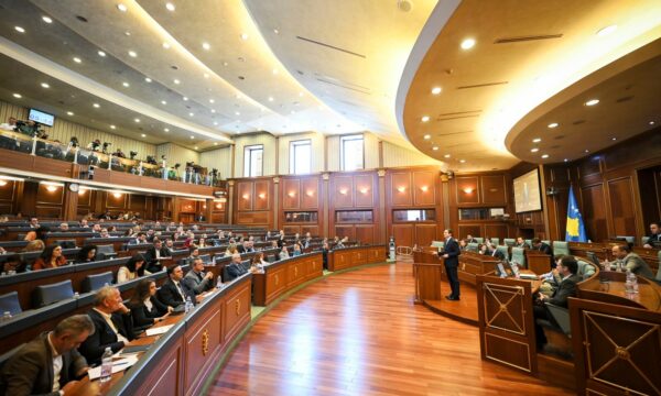 “Vendimi i Kushtetueses duhet zbatuar pavarësisht pakënaqësive”