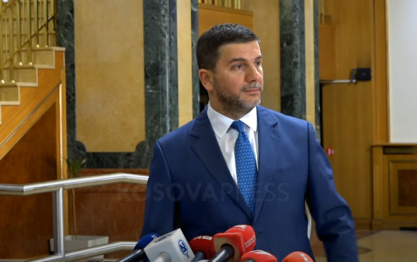 ​Krasniqi: Nëse LVV e konsideron Dimal Bashën si kandidatin më të mirë, ne do ta votojmë