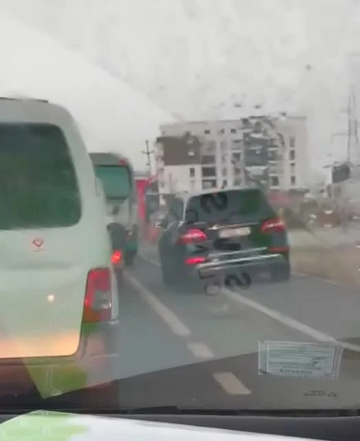 Mërgimtarit si pritet në kolonë, publikohen pamjet