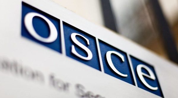 OSBE përshëndet akreditimin mediave në gjuhën serbe nga KQZ: Qasja në informacion komponent kyç i kuadrit shumetnik në Kosovë