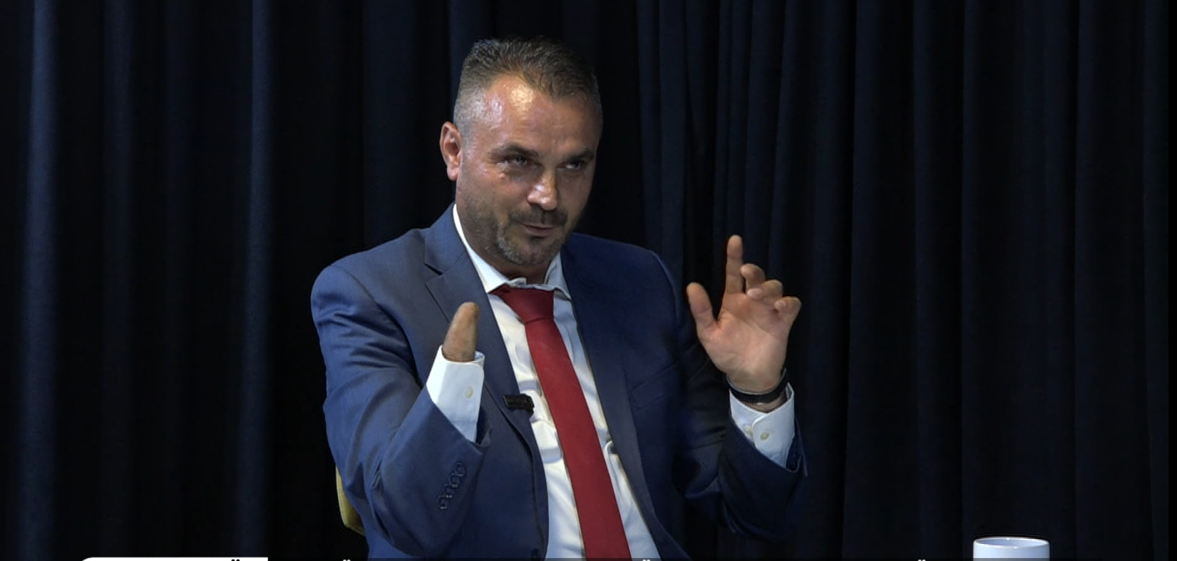 “I thashë Arifit shko, jo tha du me vdekë me juve”, veterani Qerim Gjocaj tregon një moment prekës me ish-bashkëluftëtarin që s’jeton më