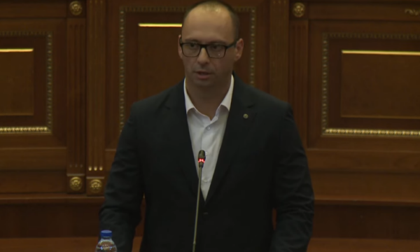 Basha thirret në aktgjykim, kërkon që Srpska ta ndërrojë kandidatin pas 3 dështimeve, Simiq: Vendimi i Gjykatës lidhet me zgjedhjen e Kryetarit