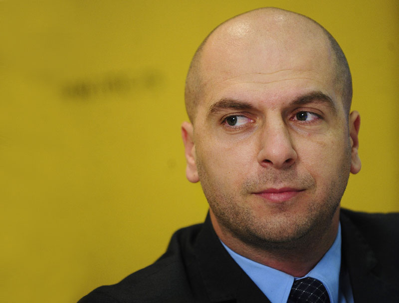 Slavko Simiq do të përballet në shtator me akuzën për sulm ndaj gazetarëve