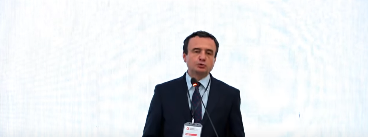 500 euro paga minimale, 10 euro në muaj transporti urban e ndërurban, 1 miliardë investime kapitale – Kurti jep premtimet nëse formon Qeverinë e re