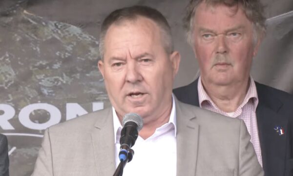 Gucati kërkon drejtësi për ish-krerët e UÇK-së në Hagë: Po ndëshkohet Kosova, ndërkombëtarët s’duhet t’i mbyllin sytë