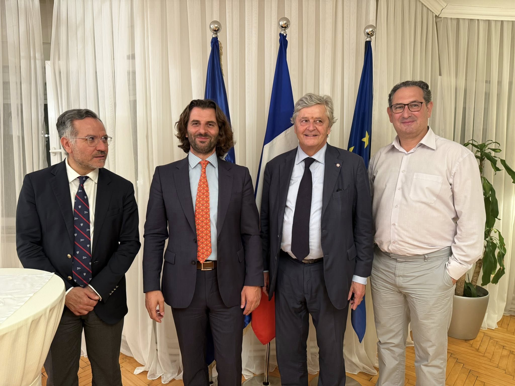 Kraki takon deputetin francez: Evropa ka nevojë për një Kosovë shtet funksional e demokratik