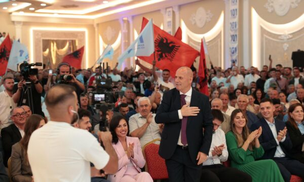 Lladrovci: Qytetarë të Drenasit, i keni 101 arsye për ta vazhduar qeverisjen e mirë, transparente dhe llogaridhënëse