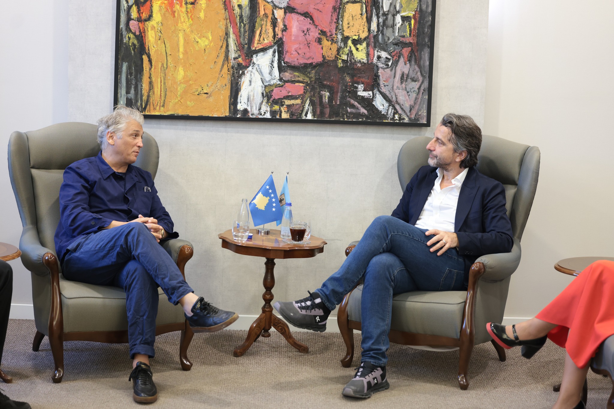 Përparim Rama pret artistin Sislej Xhafa: Po sjellim shkollën për art, kulinari dhe agroturizëm