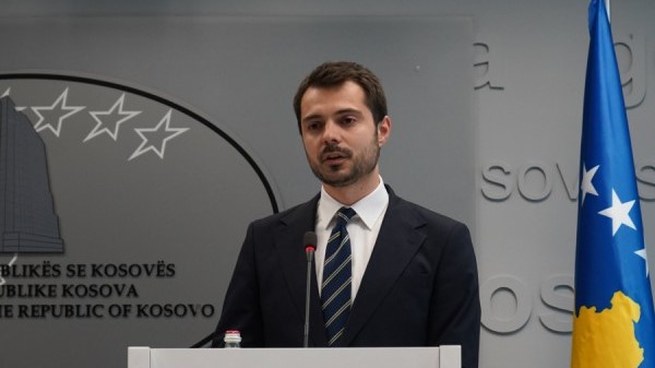 Qeveria reagon pasi SHBA ndëshkoi Kosovën për shkak të Kurtit, flasin për veprime të “ligjshme dhe kushtetuese për eliminimin e destabilitetit”