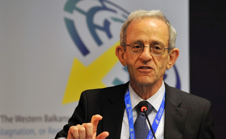 Kosova mes zgjedhjeve dhe bllokadave, Daniel Serwer flet për konstituimin e Kuvendit – ja mesazhi i tij
