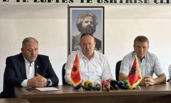 OVL-UÇK kërkon shkarkimin e kryeparlamentarit Dimal Basha: Nëse nuk shkarkohet në seancën e parë, vazhdojmë me protesta