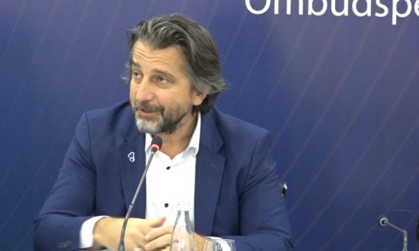 Rama: Rikthehet funksionaliteti i “Prishtina Parking”, hapësira publike u shërben të gjithëve barabartë