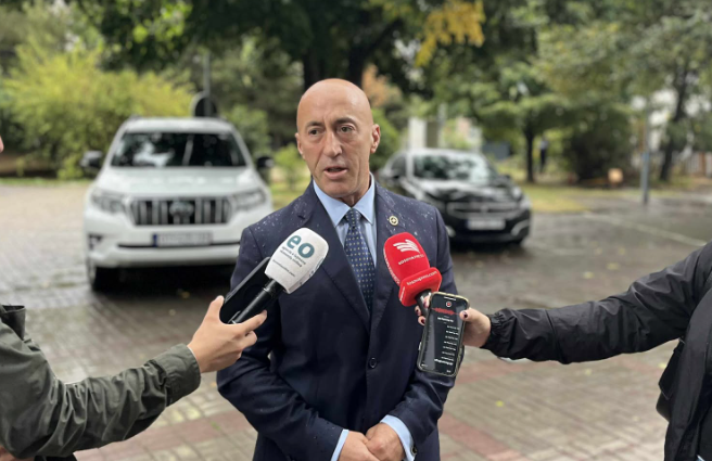 Haradinaj mbështet protestën në Hagë: Lufta jonë ishte e drejtë dhe çlirimtare