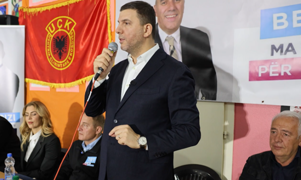 Memli Krasniqi në Vushtrri: Feriti nuk ka bërë dallime, vushtrriasit do ta votojnë për ta vazhduar punën për katër vitet e ardhshme