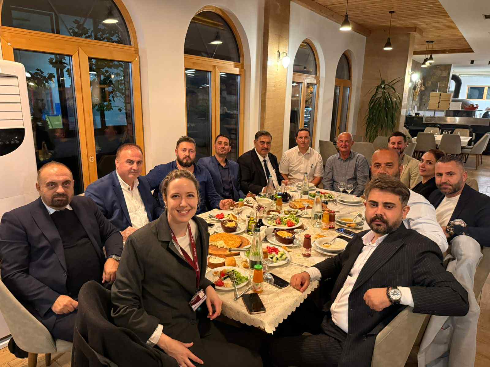 Oda Ekonomike Shqiptare pret një delegacion nga Turqia – fliten investime milionëshe për prodhimet kosovare