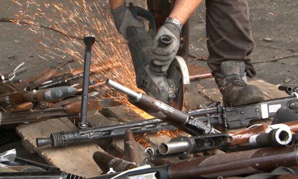 Policia e Kosovës shkatërron armët ilegale, mbi 36 mijë të konfiskuara që nga viti 1999
