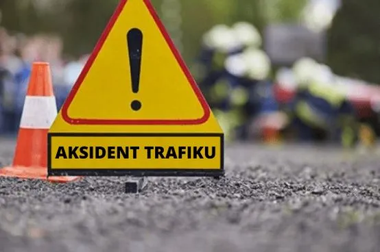 Aksident me tri vetura në Prishtinë – tre persona të lënduar në rrugën “Fehmi Lladrovci”