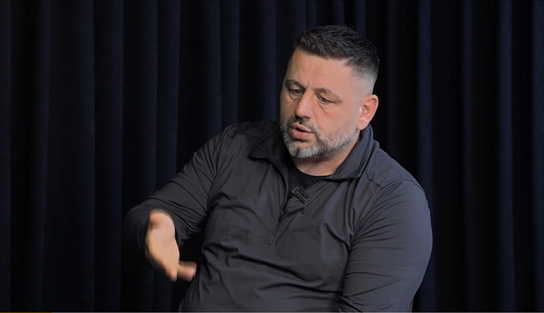 Bekë Berisha: Ka ardh koha ata që e folim me realizu – Tetë vite u morëm me kifle e autobusë me qira – Prishtinës i duhet punë