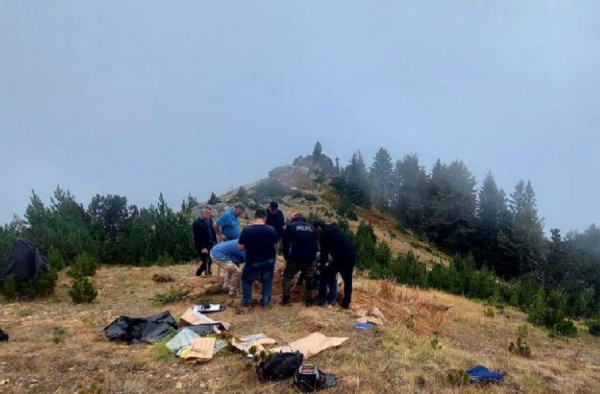 ​Gjenden mbetje mortore në Bjeshkët e Strellcit, dyshohet se janë të viktimave të luftës