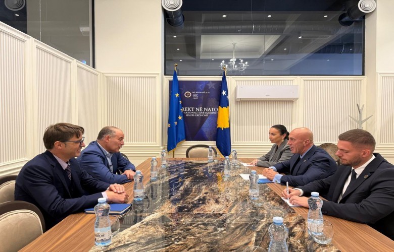 Haradinaj e Busch flasin për bllokadën institucionale në vend