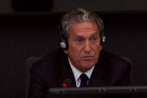 ​James Rubin dëshmon edhe sot në Hagë