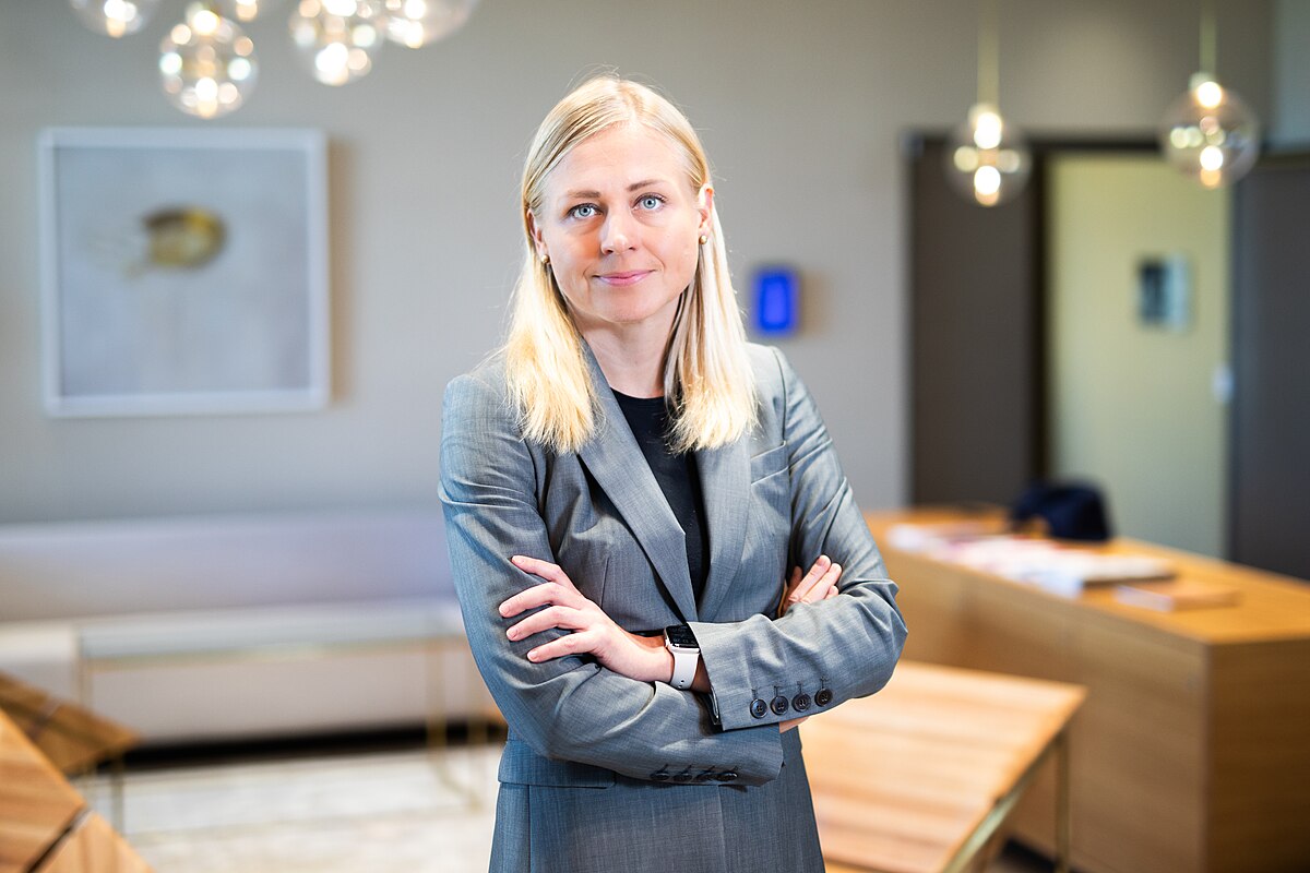 Kryediplomatja finlandeze dhe kryesuesja e OSBE-së viziton Kosovën