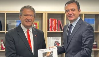 Kongresisti amerikan: Kosova ka bërë hapa të mëdhenj në përmirësimin e standardeve të jetesës