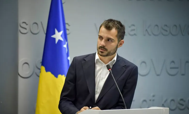 Kryeziu: Hetuesit e intervistuan Kurtin në zyrën e tij në qershor, paraqitja e tij në Gjykatë s’është standard i dyfishtë
