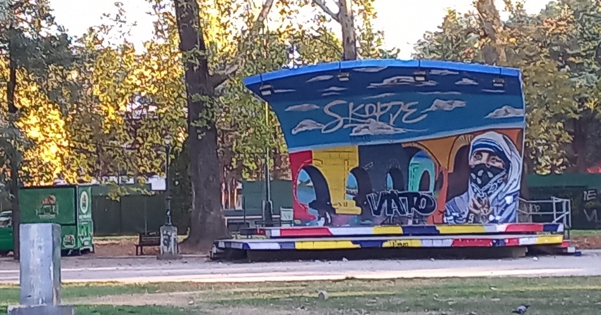 Vandalizohet murali i Nënës Terezë në Shkup, kërkohet që autorët të marrin dënimin e merituar