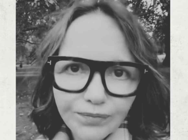 Tetori rozë – Nëna e Rita Orës me një videomesazh: Gratë që preken nga kjo sëmundje i nevojitet një dorë e fortë