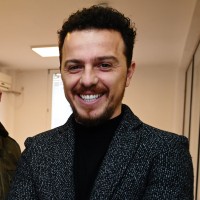 Meriton Ramabaja me reagim publik: Pushteti më ndoqi edhe me tumor në tru