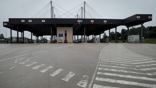 Policia nuk i lejon hyrjen në Kosovë këngëtares serbe e ftuar nga Lista Serbe për koncertin në veri